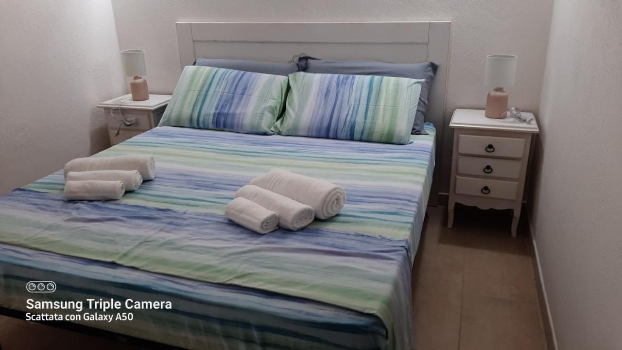 Apartamento Bilocale In Centro Costa Rei Exterior foto